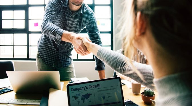 Looking to hire a right software development company? Don’t miss these tips!